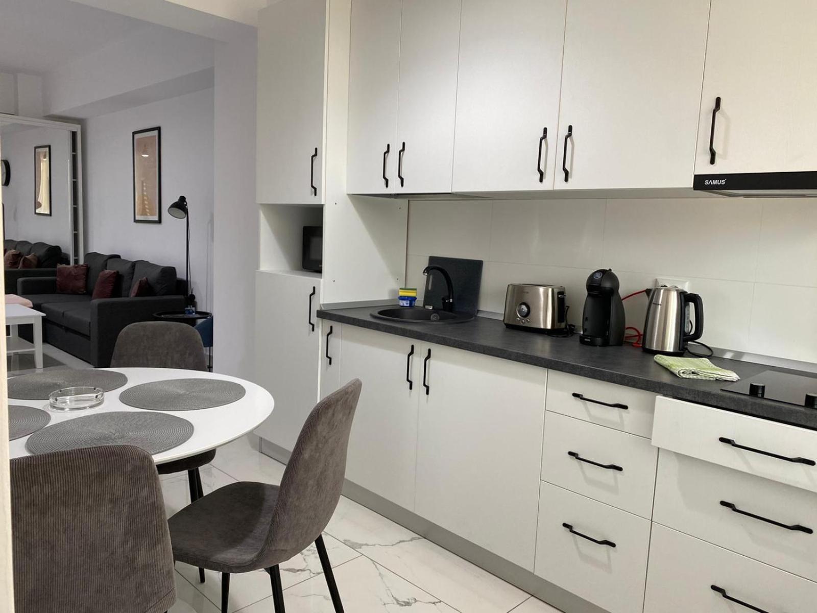 Luxury Lazar Towers Palas Mall Area Jassy Zewnętrze zdjęcie